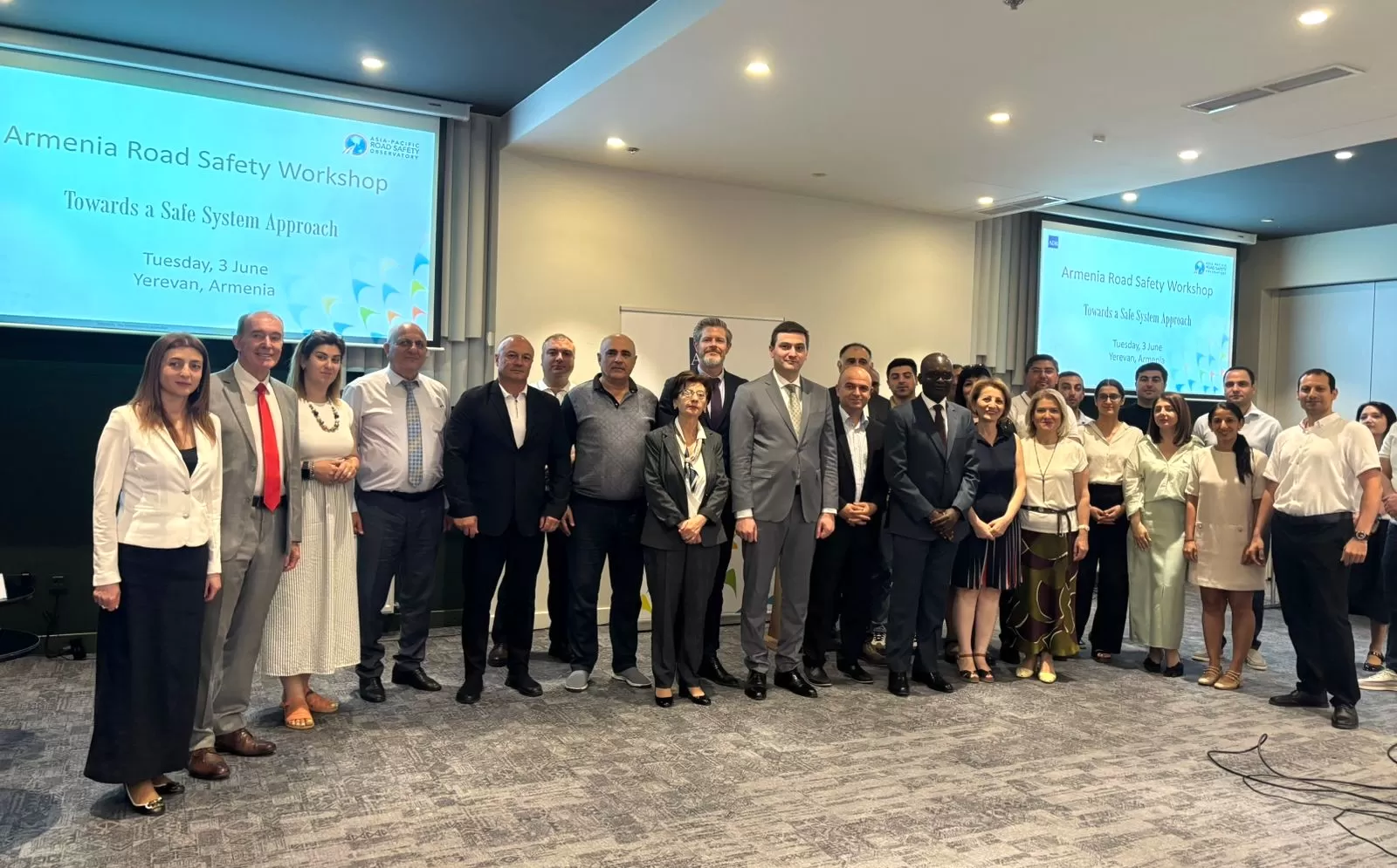 group photo of workshop participants